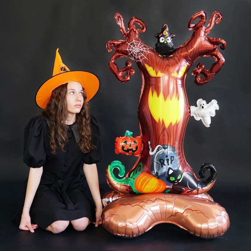 Шар фольга дерево жуткое Хэллоуин. шарики39.рф. Калининград.