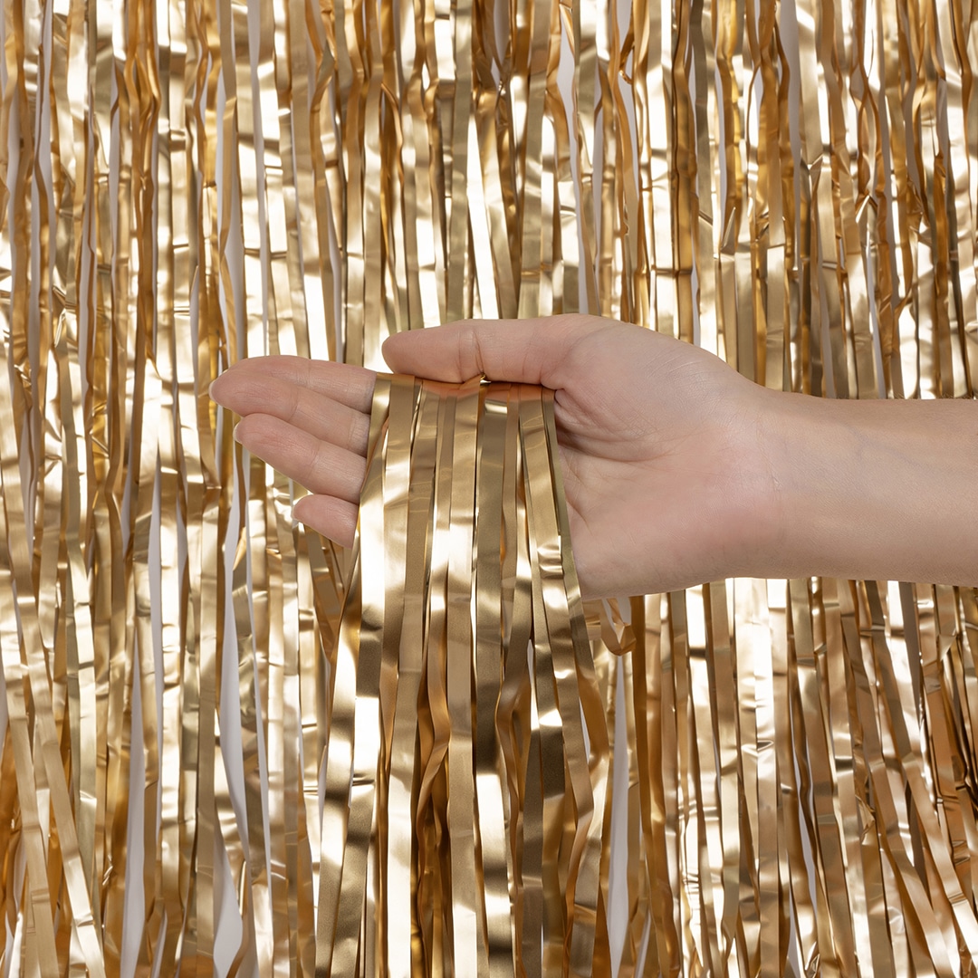 Занавес дождик античное золото матовый металл. Калининград. Шары39.рф