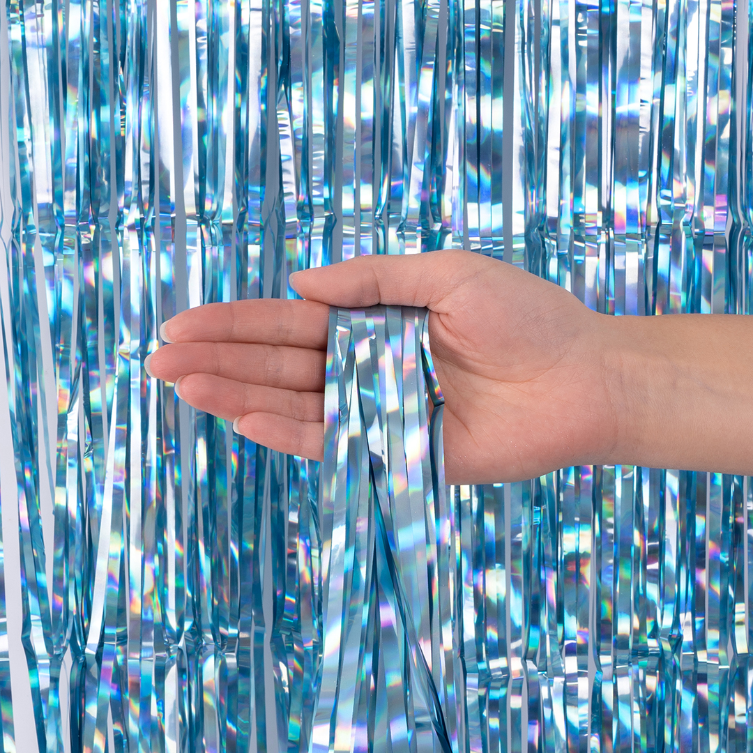 Занавес дождик электрик голубой голография. Калининград. Шары39.рф