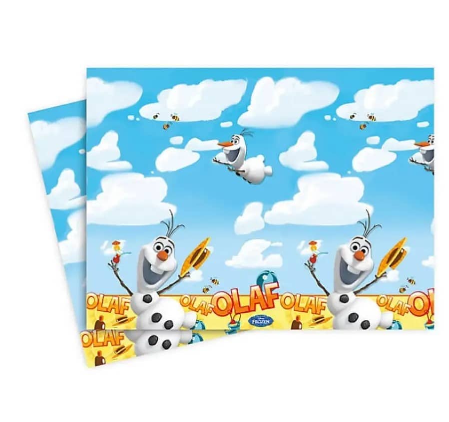 скатерть с веселым снеговиком на фоне сине-белого неба с облаками. Шары39.Калининград