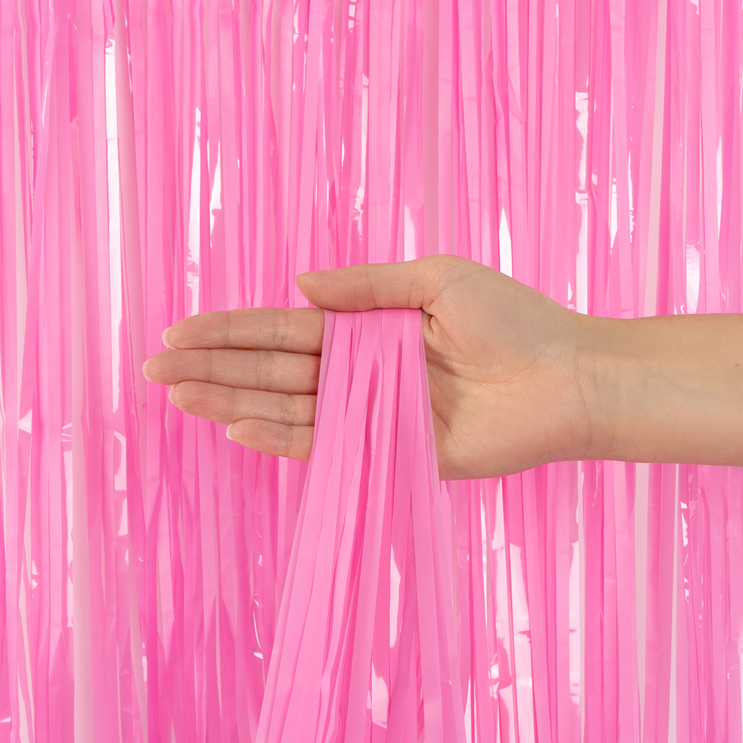 Занавес дождик розовый макарунс. Калининград. Шары39.рф